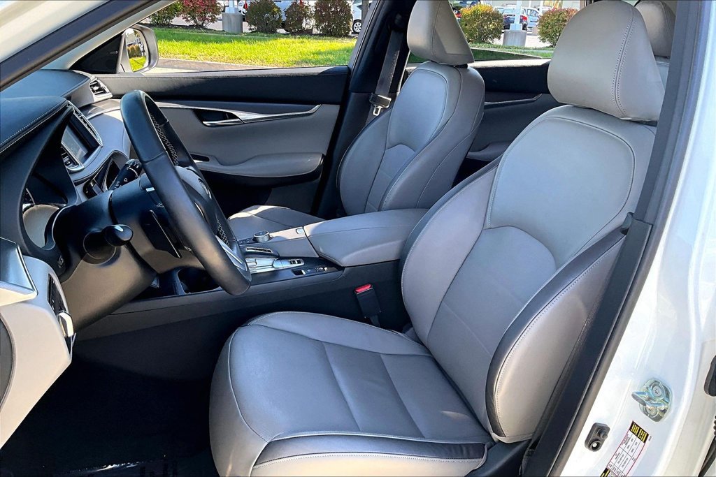 Certified 2024 INFINITI QX50 Luxe AWD/4WD image 15
