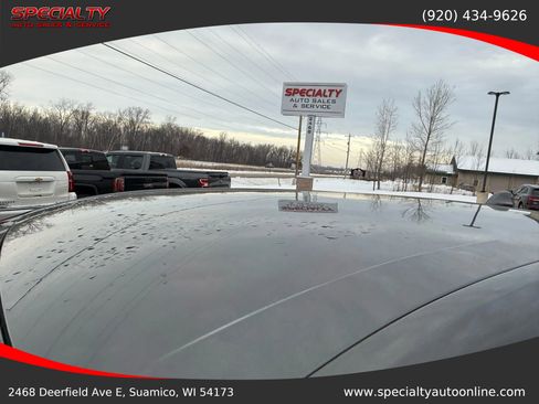 Used 2016 Ford Edge SE image 11