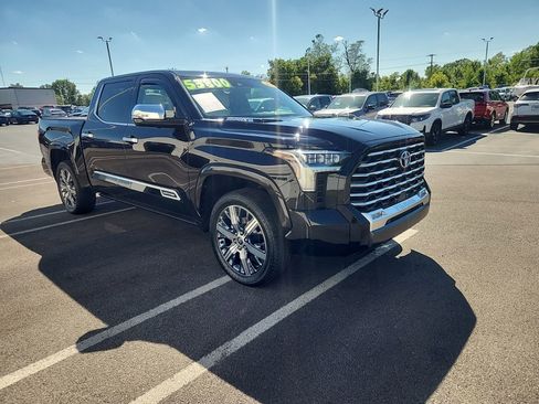 Used 2022 Toyota Tundra Capstone AWD/4WD image 8