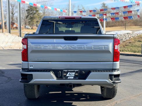 New 2026 Chevrolet Silverado 1500 Custom w/ LPO, Dark Essentials Package image 6