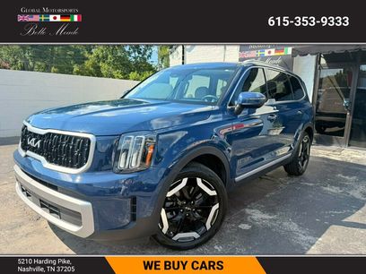 Used 2023 Kia Telluride EX w/ EX Captain's Chair Package