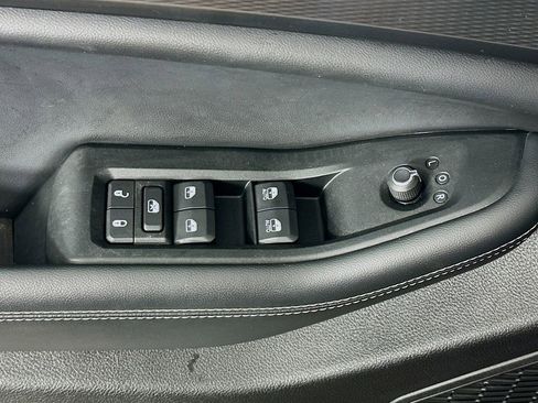 Certified 2024 Jeep Grand Cherokee Altitude image 26