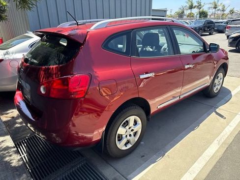Used 2015 Nissan Rogue S w/ Convenience Package FWD image 3
