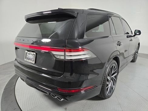 New 2026 Lincoln Aviator Black Label w/ Jet Appearance Package AWD/4WD image 4
