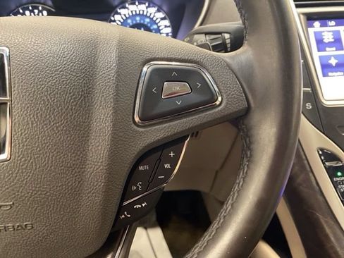 Used 2016 Lincoln MKX Reserve w/ Equipment Group 102A AWD/4WD image 33