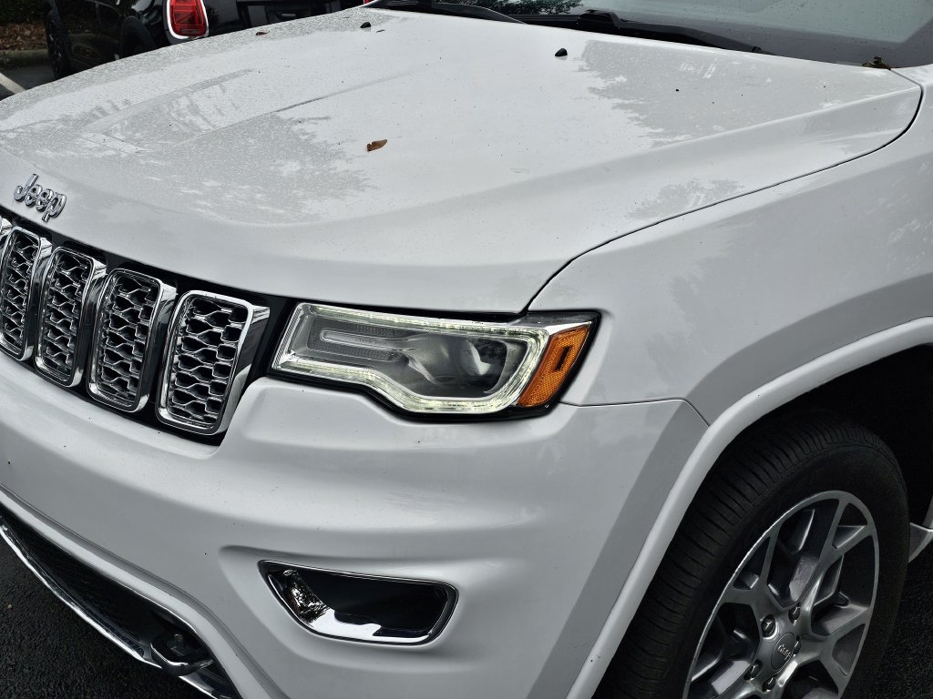 Used 2020 Jeep Grand Cherokee Overland AWD/4WD image 6