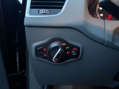 Used 2017 Audi Q5 2.0T Premium Plus w/ Technology Package image 27