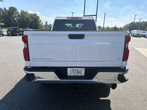Used 2025 Chevrolet Silverado 2500 LT w/ Safety Package AWD/4WD image 6