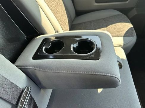 Used 2017 RAM 1500 Big Horn AWD/4WD image 30