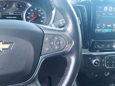 Used 2018 Chevrolet Traverse Premier image 24