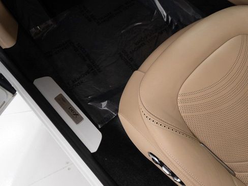Used 2023 Aston Martin DBX 707 image 12