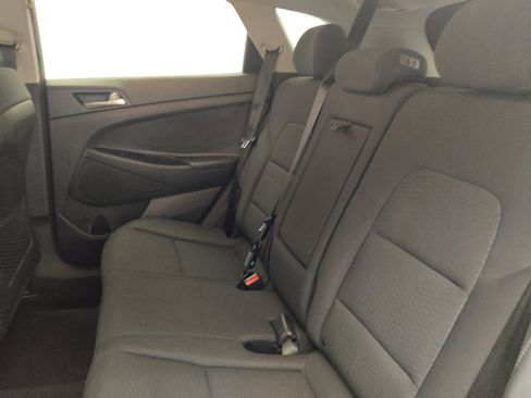Used 2019 Hyundai Tucson Value FWD image 18