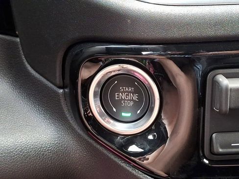 New 2026 GMC Sierra 2500 SLE w/ SLE Value Package; AWD/4WD image 17
