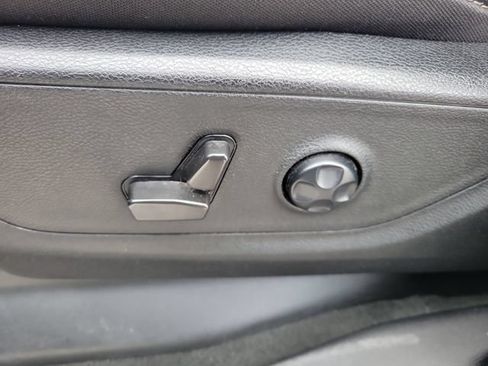 Used 2021 RAM 1500 Big Horn AWD/4WD image 17