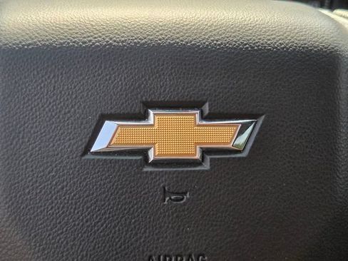 Used 2022 Chevrolet Silverado 1500 Custom AWD/4WD image 21