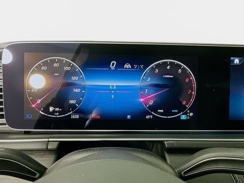 Used 2026 Mercedes-Benz GLS 450 4MATIC image 14
