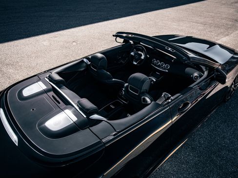 Used 2017 Mercedes-Benz S 63 AMG 4MATIC Cabriolet image 11