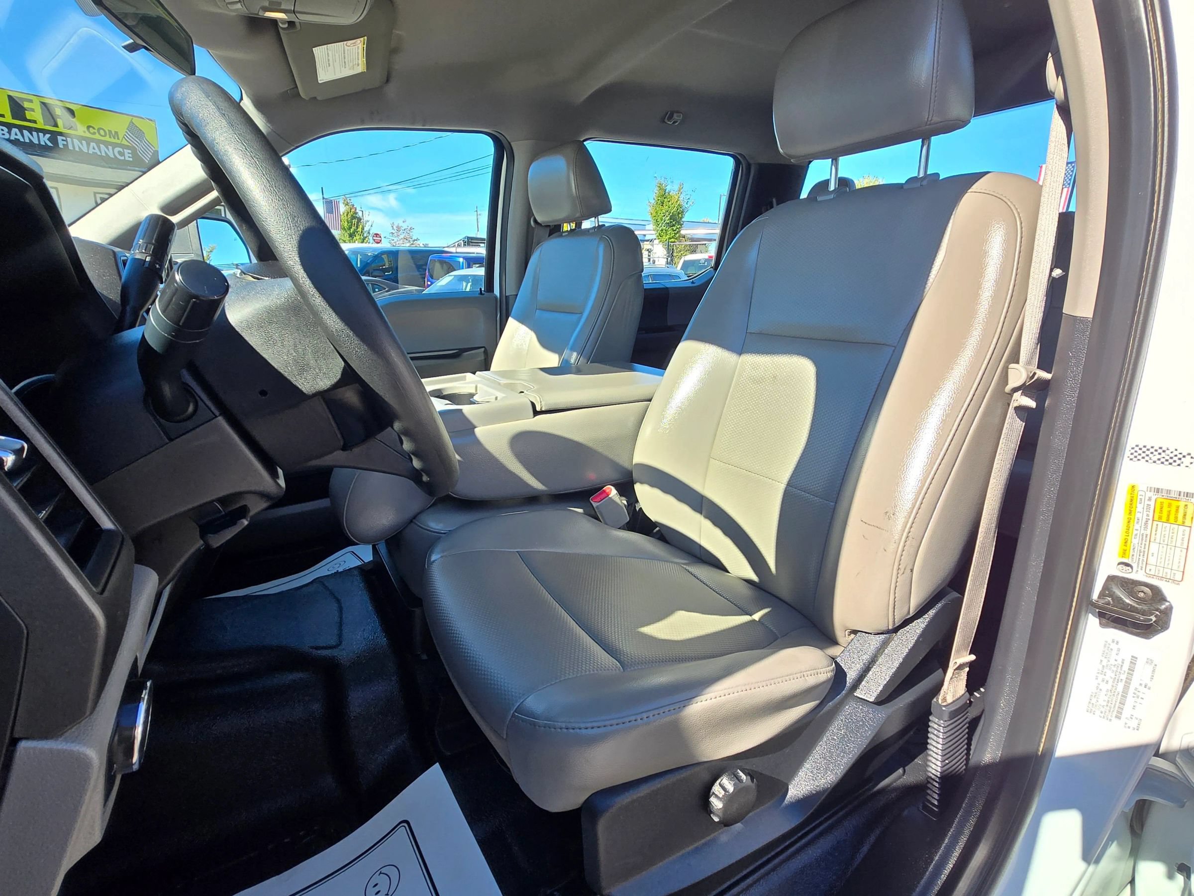 Used 2017 Ford F250 XL w/ Power Equipment Group AWD/4WD image 12