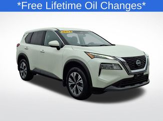 Used 2023 Nissan Rogue SV video 1