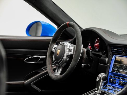 Used 2016 Porsche 911 Turbo S AWD/4WD image 63