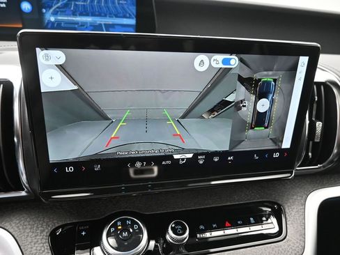 New 2025 Ford Expedition Tremor image 3