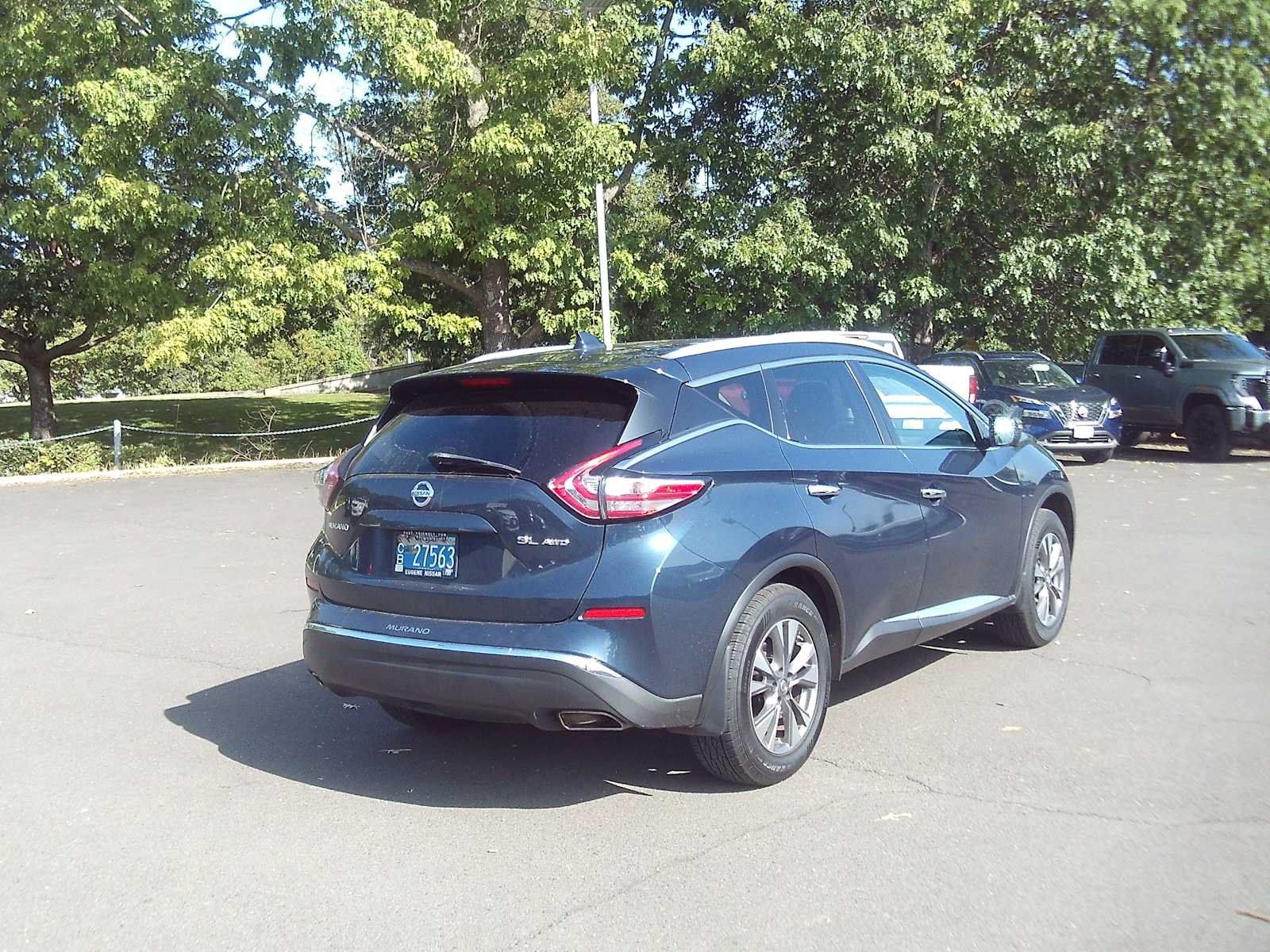Used 2017 Nissan Murano SL w/ SL Technology Package AWD/4WD image 5