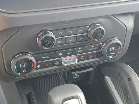 New 2025 Ford Bronco Raptor image 13