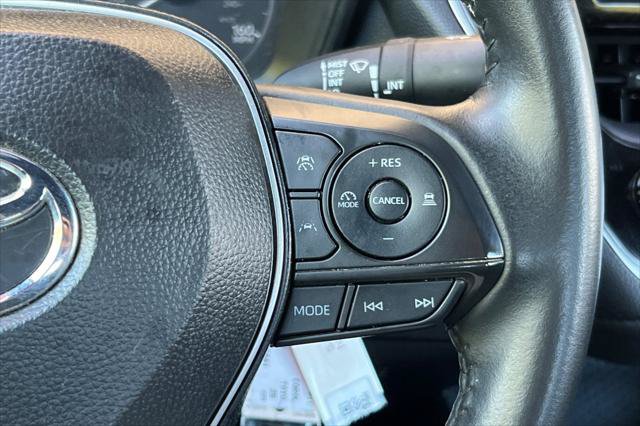 Certified 2025 Toyota Corolla SE w/ Convenience Package FWD image 25