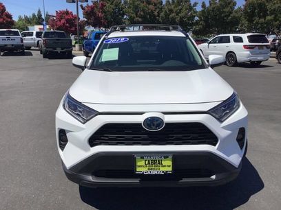 Used 2019 Toyota RAV4 XLE w/ Convenience Package