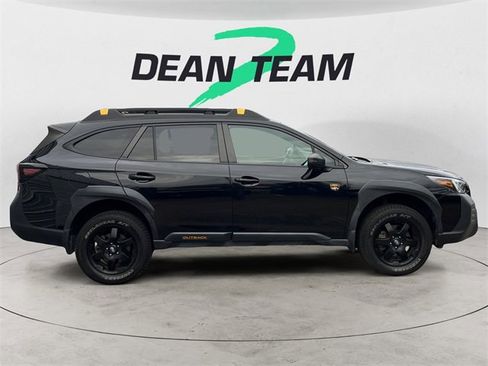 Used 2022 Subaru Outback Wilderness image 9