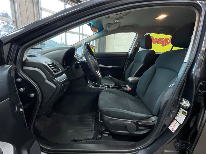 Used 2017 Subaru Crosstrek 2.0i AWD/4WD image 11