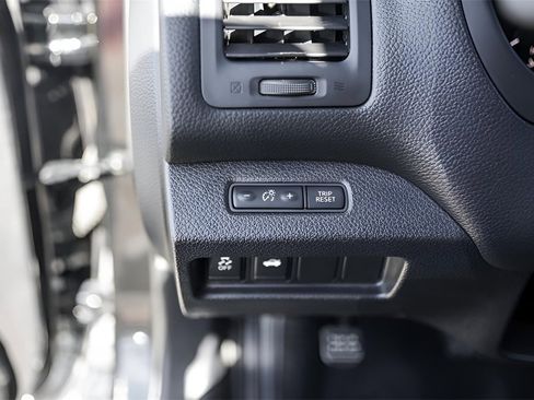 Used 2013 Nissan Altima 2.5 S image 18