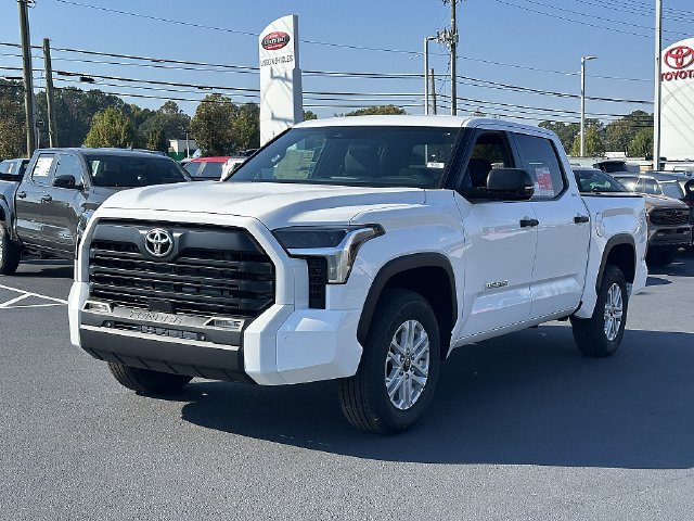 New 2026 Toyota Tundra SR5 w/ SR5 Convenience Package RWD image 4