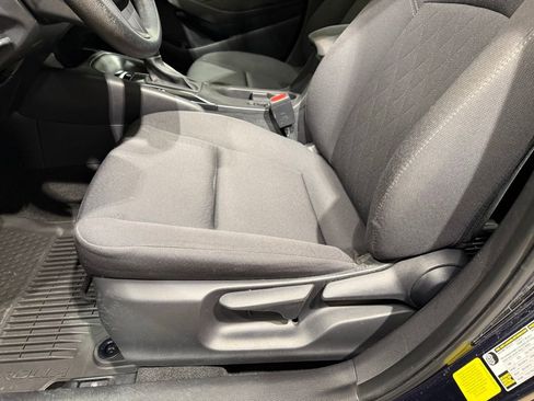 Certified 2024 Toyota Corolla LE image 13