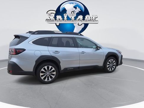 Used 2023 Subaru Outback Limited XT image 9