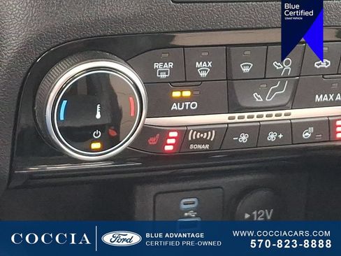 Certified 2022 Ford Escape Titanium w/ Titanium Elite Package AWD/4WD image 25