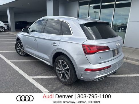 Used 2023 Audi Q5 2.0T Prestige w/ Prestige Package image 4