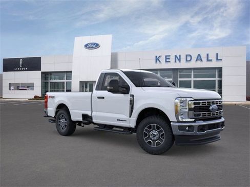 New 2025 Ford F250 XLT image 7
