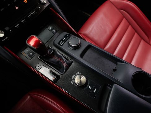 Used 2017 Lexus IS 200t F Sport image 41