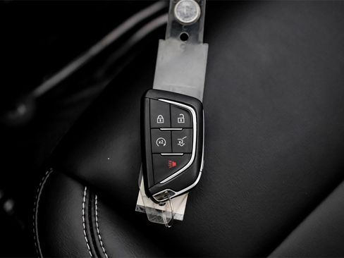 Used 2024 Cadillac Lyriq Tech image 61