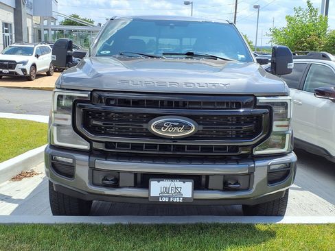 Used 2022 Ford F250 Lariat w/ Black Appearance Package AWD/4WD image 21
