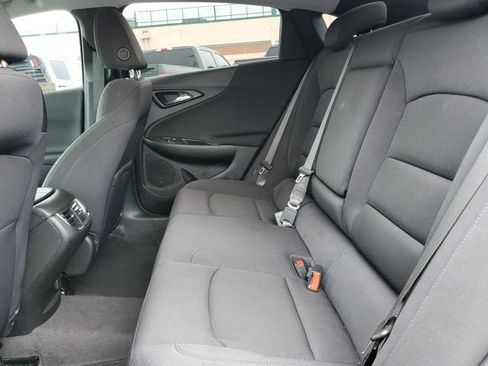 Used 2025 Chevrolet Malibu LT FWD image 23