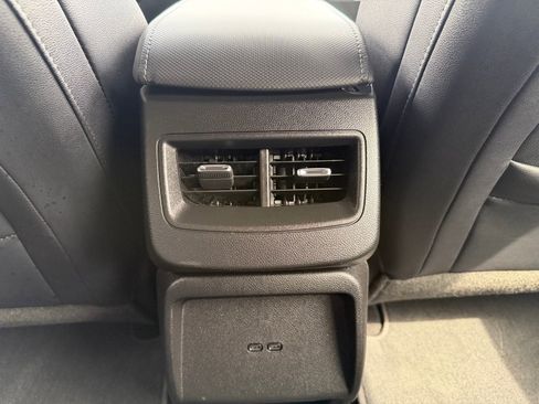 Used 2025 Chevrolet Equinox EV LT w/ Convenience Package FWD image 27