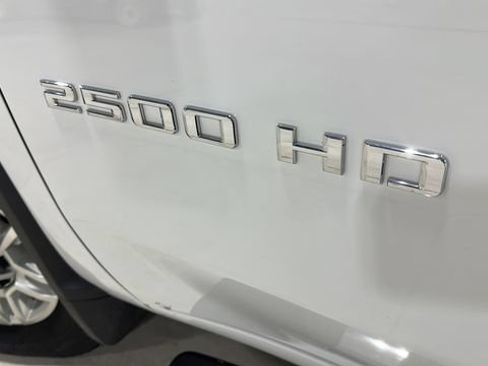 Used 2025 Chevrolet Silverado 2500 LT w/ Safety Package AWD/4WD image 32