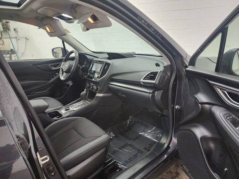 Used 2019 Subaru Forester Premium w/ Popular Package #1 AWD/4WD image 33