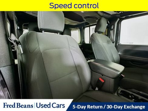 Used 2022 Jeep Wrangler Unlimited Sport AWD/4WD image 34