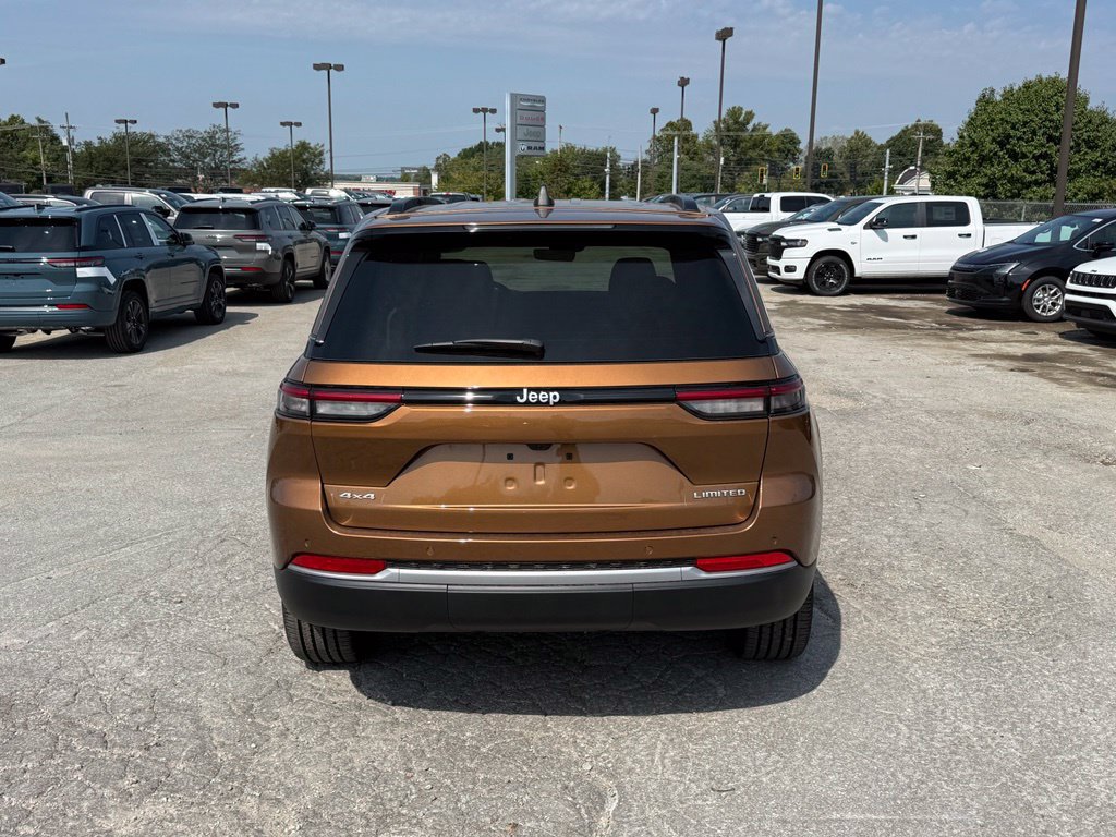New 2027 Jeep Grand Cherokee Limited AWD/4WD image 7