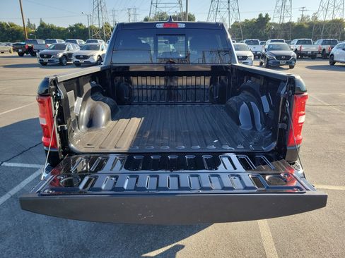 New 2026 RAM 1500 Big Horn AWD/4WD image 16