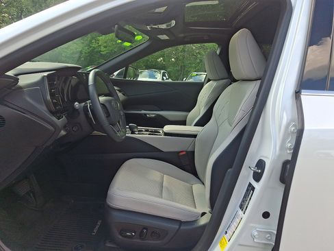 Certified 2023 Lexus RX 350 Premium w/ Accessory Package AWD/4WD image 14