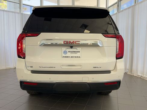 Used 2023 GMC Yukon SLT image 10